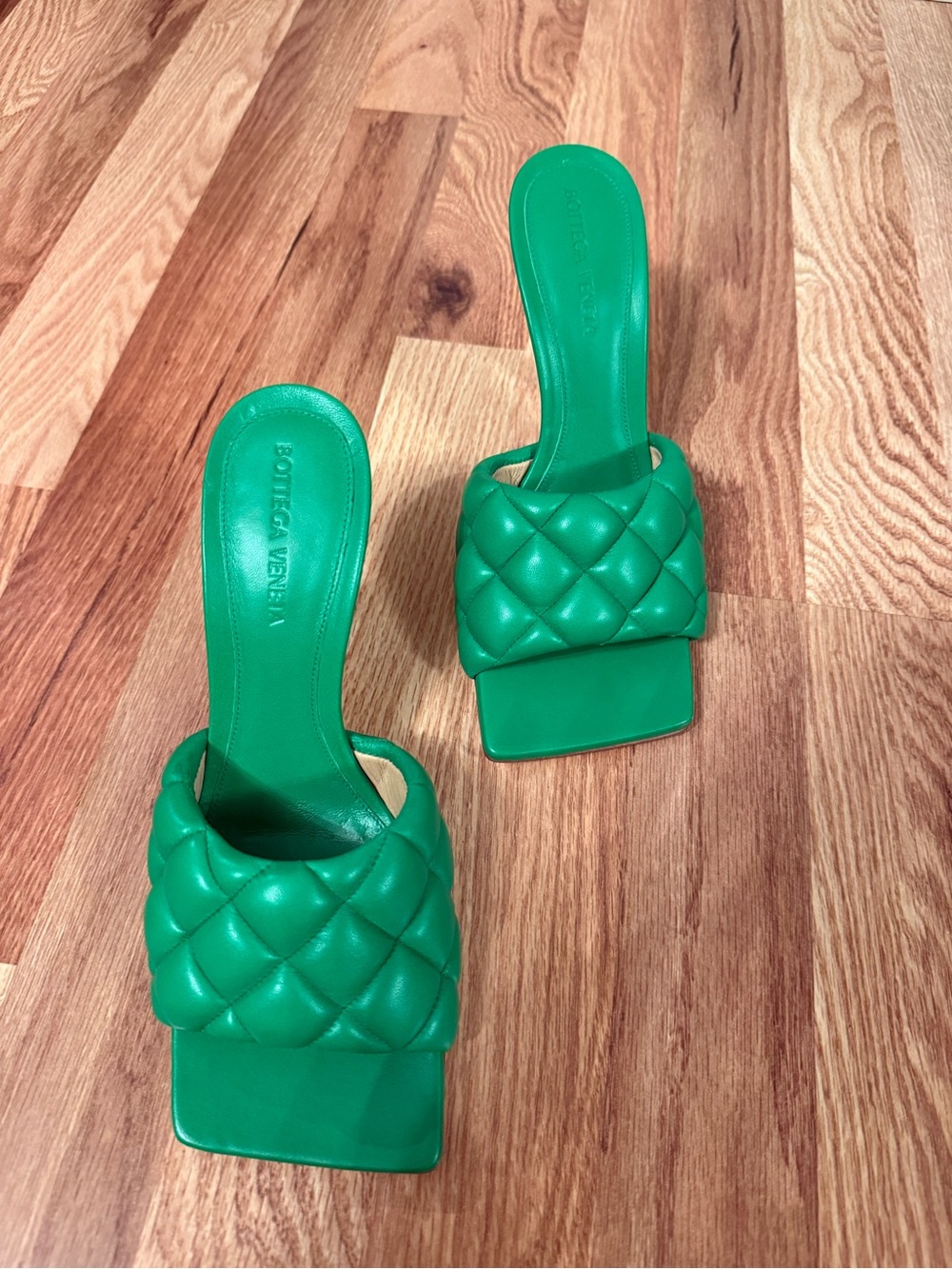 Bottega Veneta Green Quilted Square-Toe Slide Sandals